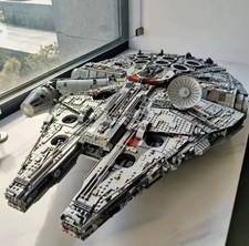 UCS Millennium Falcon Bricks