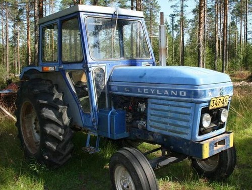 Leyland 255 and 270 - , tractor