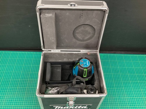 Makita green level laser - 10.8v,