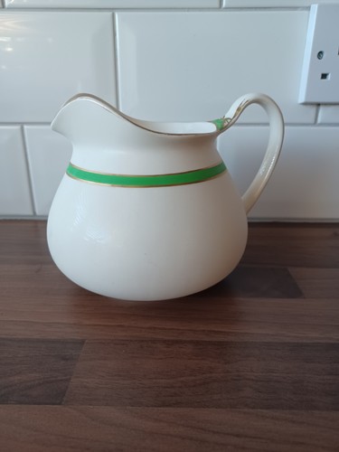 Queens green solian ware - queens,