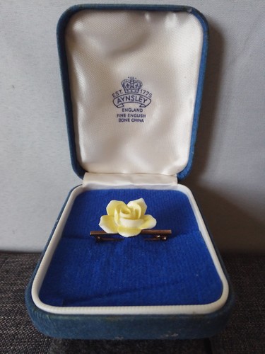Aynsley england yellow rose - aynsley,