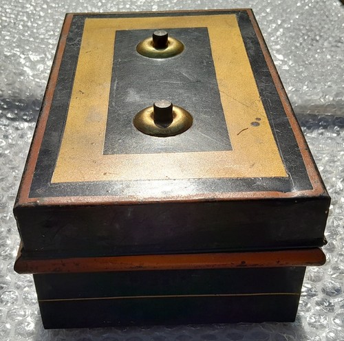 Vintage metal banker - metal, banker's