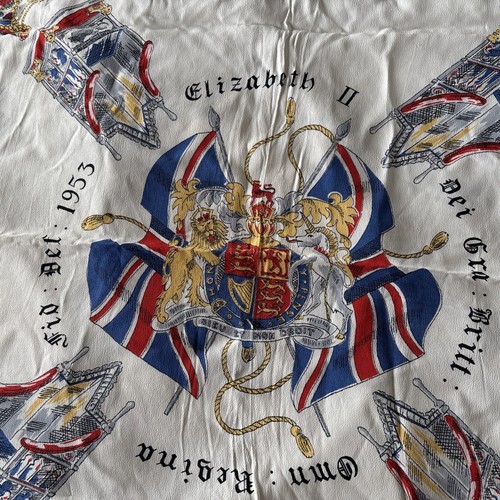 Head scarf queen elizabeth - head,