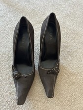 Brown Ladies Prada High Heel Shoes.  Size 38 /5