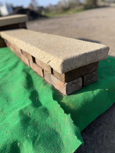 Stone garden flat top - flat,