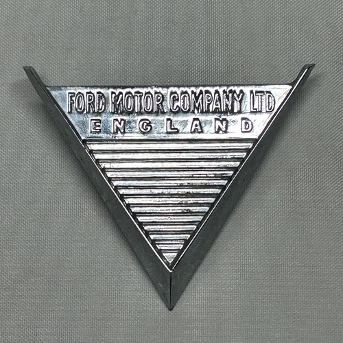 Vintage ford triangle chrome - ford,