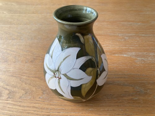 Rare moorcroft pottery - a,