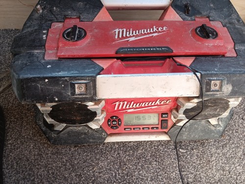 Milwaukee radio - milwaukee,