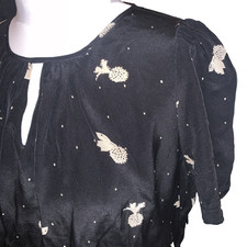 Beautiful black silk Sessun