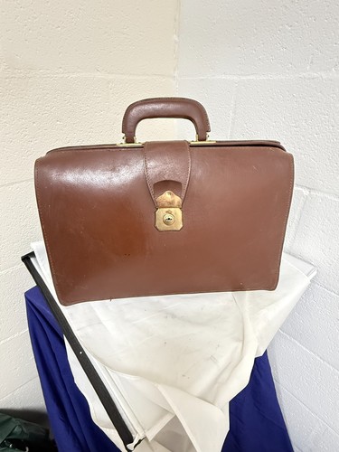 Vintage brown leathe - 80's, /