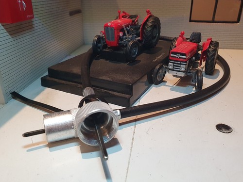 Massey ferguson mf35 135 35 - ferguson,
