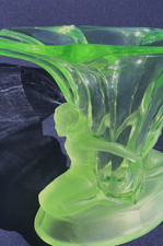 Vintage Art Deco Uranium Green