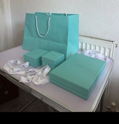 Tiffany blue lined - co.,