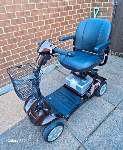 Luma 4 wheel - 4-wheel, electric