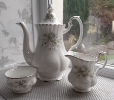 LARGE PARAGON / ROYAL ALBERT