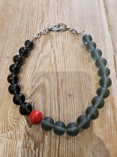 Venetian glass necklace - glass,