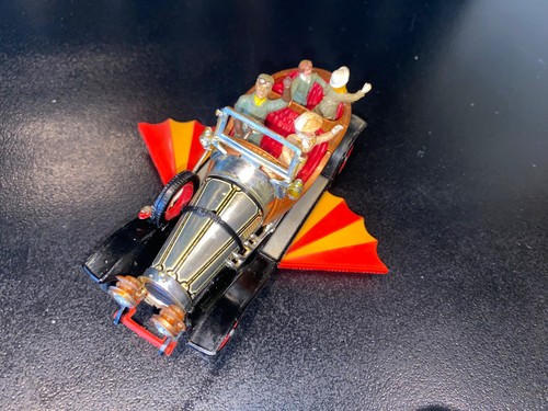Corgi 266 chitty chity bang - chitty,