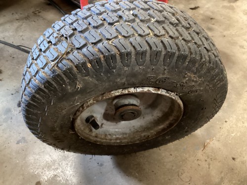 Murray 120 front - front, wheel