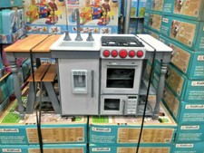 KidKraft Chef’s Cook N