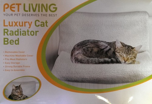Pet living luxury cat - living,