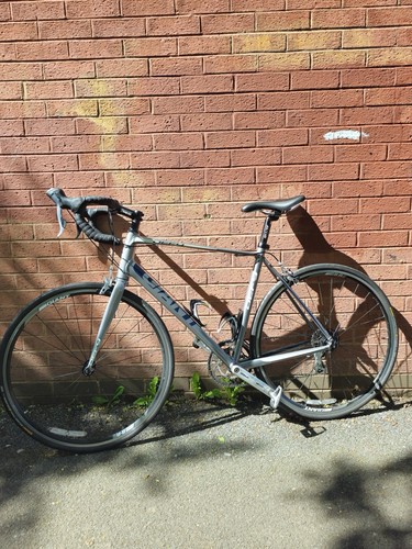 Giant defy aluminium road - 5,