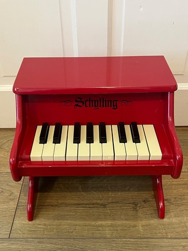 Schylling fully working key - working, 18