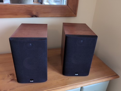 Bowers and wilkins 686 - and, b&w
