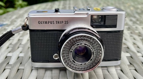 Olympus trip 35mm camera - 35,