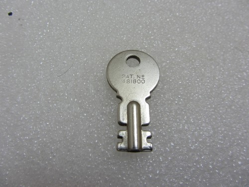 One key for - (1), singer