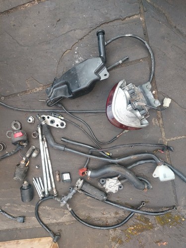 Suzuki sv650 650 carb model - sv,