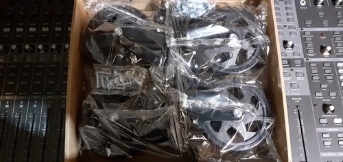Braked flight case wheels - flight,