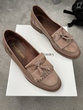 Russell & Bromley Nude Patent Loafer Size 39 UK  6