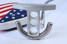 Scotty Cameron Futura Putter /