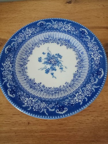 Blue and white - blue,