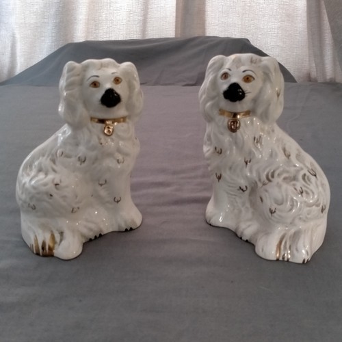 Pair vintage royal - pair,