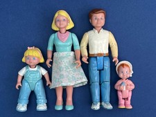 Fisher Price Vintage Loving Family Dolls House, Dad, Mum, Girl, Baby