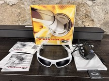 Oakley Sun Glasses Thump 2 MP3