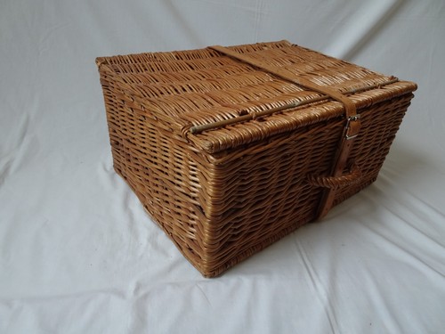 Large wicker hamper with - large,
