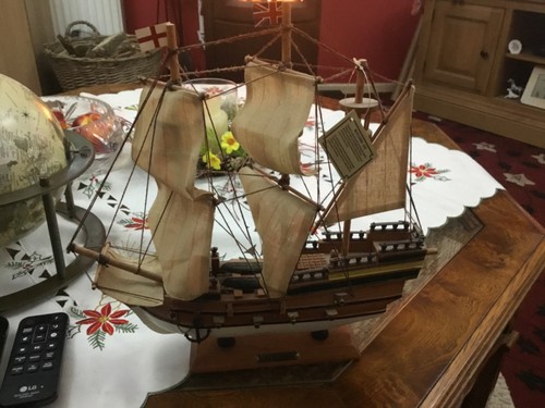 Vintage replica wooden - replica,