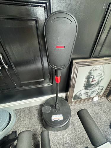 Freestanding boxing reflex - freestanding,