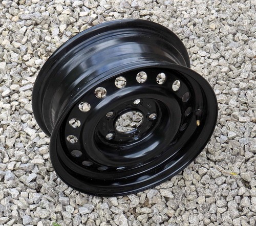 Caravan trailer wheel - caravan,