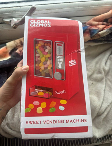 Global gizmos candy machine - candy,