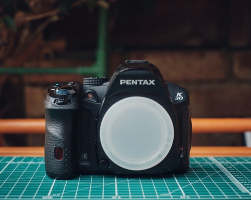 Pentax 3mp dslr - 16.3mp,