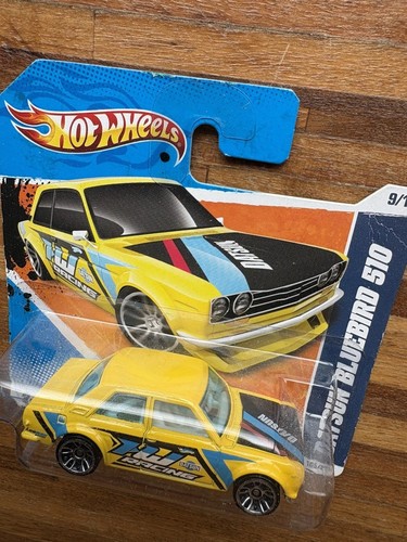 Hot wheels datsun bluebird 510 - hot,