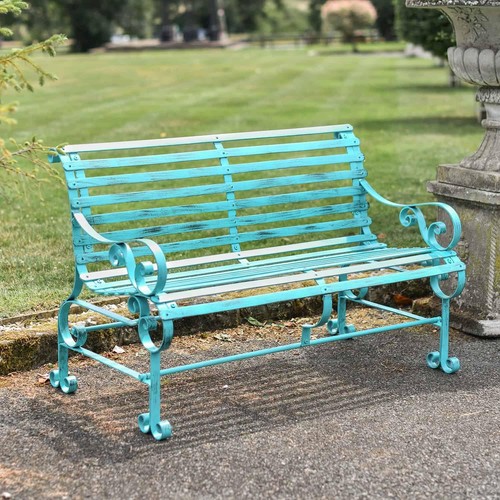 Display green two seater - two,
