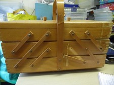 vintage style brown wooden sewing box 16.5 x 8.25 x 8.25 lots of compartments