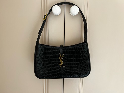 Saint laurent ysl a 7 - laurent, 5
