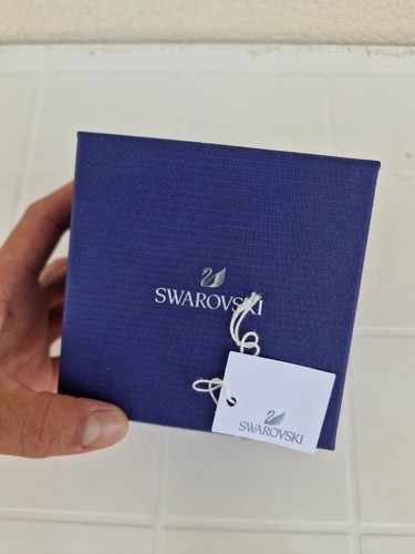 Swarovski blue empty - 🟢,