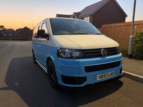 Volkswagen camper van - t5,