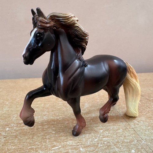 Breyer stablemates liver - stablemates,